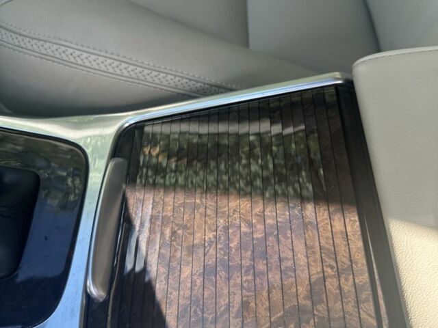 Сірий Вольво ХС70, об'ємом двигуна 2 л та пробігом 130 тис. км за 16500 $, фото 1 на Automoto.ua