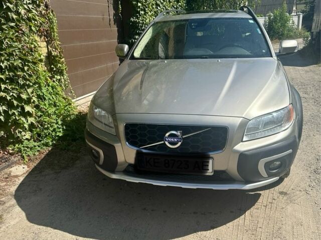 Сірий Вольво ХС70, об'ємом двигуна 2 л та пробігом 130 тис. км за 16500 $, фото 2 на Automoto.ua