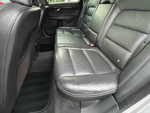 Серый Вольво ХС70, объемом двигателя 3 л и пробегом 74 тыс. км за 7250 $, фото 10 на Automoto.ua