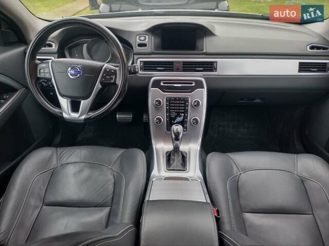 Сірий Вольво ХС70, об'ємом двигуна 2.4 л та пробігом 240 тис. км за 19700 $, фото 12 на Automoto.ua