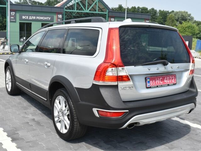 Серый Вольво ХС70, объемом двигателя 2 л и пробегом 91 тыс. км за 16900 $, фото 15 на Automoto.ua