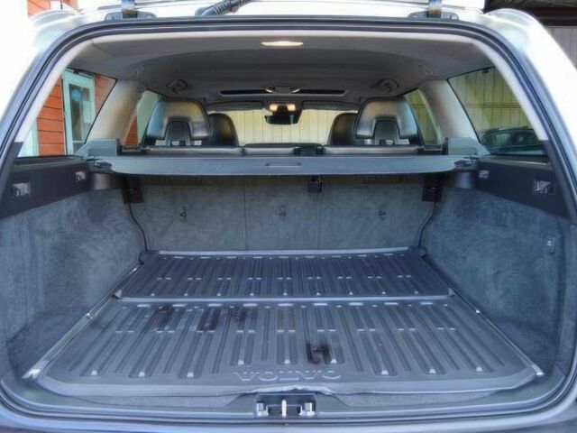 Сірий Вольво ХС70, об'ємом двигуна 2 л та пробігом 78 тис. км за 3500 $, фото 11 на Automoto.ua