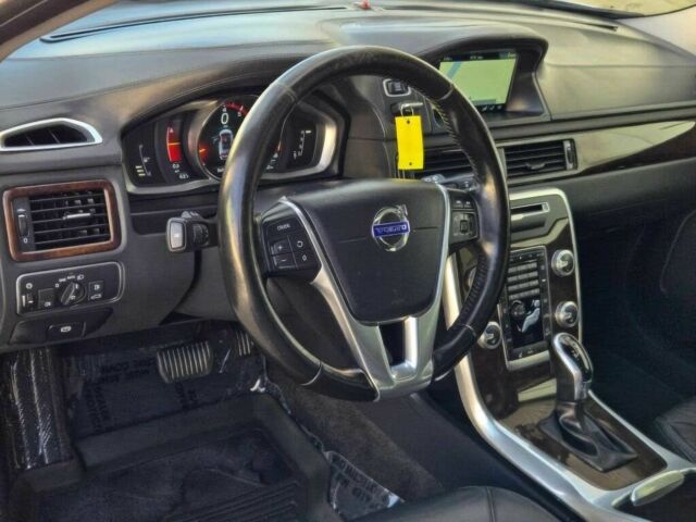 Серый Вольво ХС70, объемом двигателя 2.5 л и пробегом 79 тыс. км за 3500 $, фото 11 на Automoto.ua