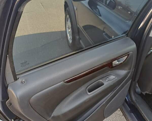 Синій Вольво ХС70, об'ємом двигуна 2.4 л та пробігом 240 тис. км за 5600 $, фото 19 на Automoto.ua