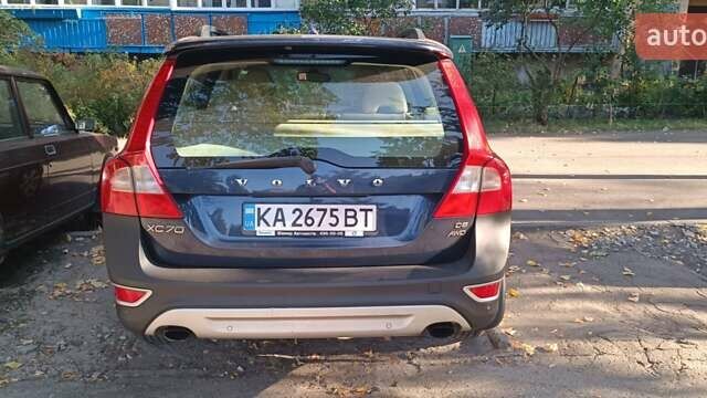 Синій Вольво ХС70, об'ємом двигуна 2.4 л та пробігом 361 тис. км за 13400 $, фото 1 на Automoto.ua