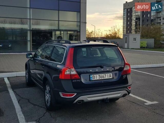 Синий Вольво ХС70, объемом двигателя 2.4 л и пробегом 225 тыс. км за 14750 $, фото 7 на Automoto.ua