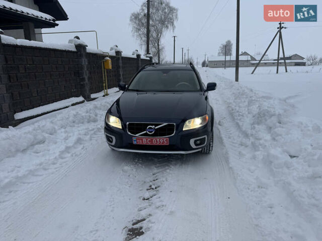 Синій Вольво ХС70, об'ємом двигуна 2.4 л та пробігом 230 тис. км за 12999 $, фото 4 на Automoto.ua