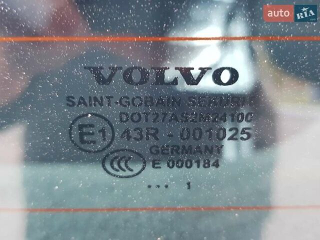 Синий Вольво ХС70, объемом двигателя 2.4 л и пробегом 225 тыс. км за 14750 $, фото 24 на Automoto.ua