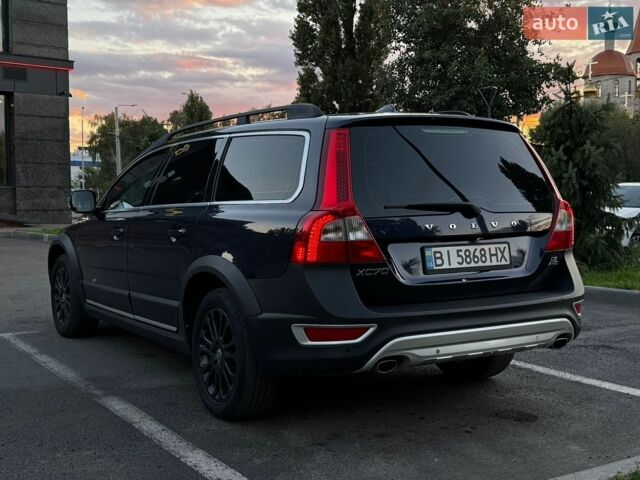 Синій Вольво ХС70, об'ємом двигуна 2.5 л та пробігом 312 тис. км за 10800 $, фото 13 на Automoto.ua