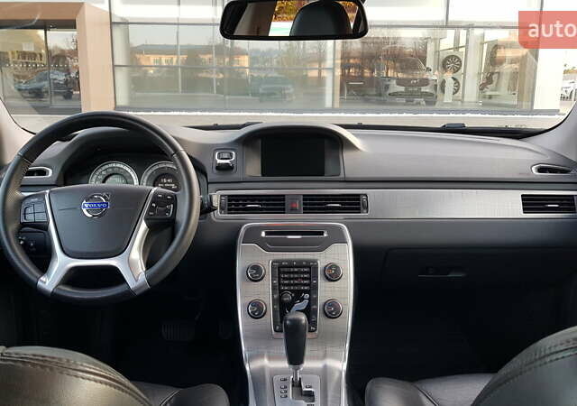 Синий Вольво ХС70, объемом двигателя 2.4 л и пробегом 225 тыс. км за 14750 $, фото 26 на Automoto.ua