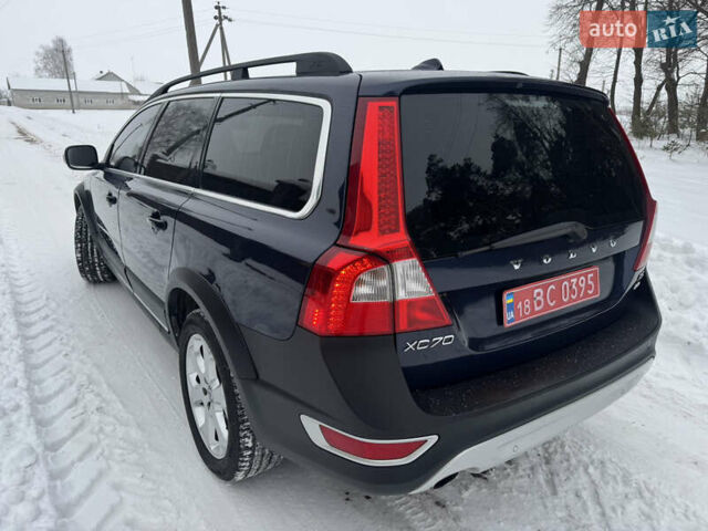 Синій Вольво ХС70, об'ємом двигуна 2.4 л та пробігом 230 тис. км за 12999 $, фото 58 на Automoto.ua