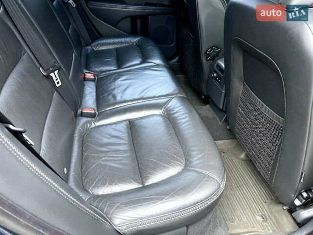 Синій Вольво ХС70, об'ємом двигуна 2.4 л та пробігом 143 тис. км за 18500 $, фото 38 на Automoto.ua