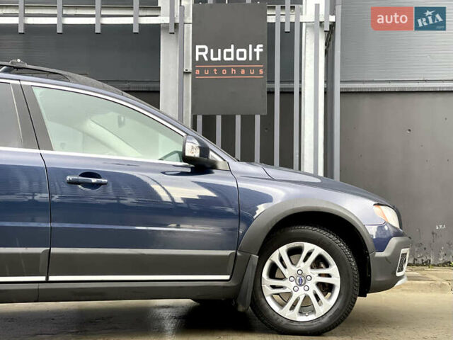 Синій Вольво ХС70, об'ємом двигуна 2.4 л та пробігом 143 тис. км за 18500 $, фото 15 на Automoto.ua