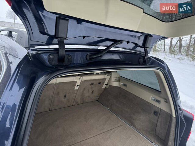 Синій Вольво ХС70, об'ємом двигуна 2.4 л та пробігом 230 тис. км за 12999 $, фото 69 на Automoto.ua