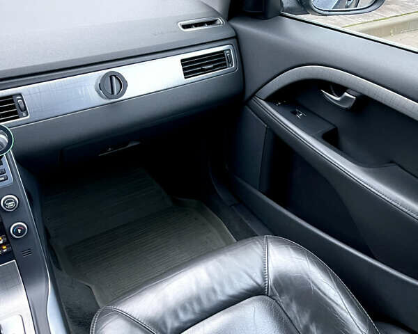 Синій Вольво ХС70, об'ємом двигуна 2.4 л та пробігом 143 тис. км за 18500 $, фото 50 на Automoto.ua