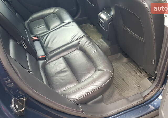 Синий Вольво ХС70, объемом двигателя 2.4 л и пробегом 225 тыс. км за 14750 $, фото 38 на Automoto.ua