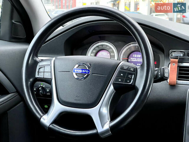 Синій Вольво ХС70, об'ємом двигуна 2.4 л та пробігом 143 тис. км за 18500 $, фото 46 на Automoto.ua