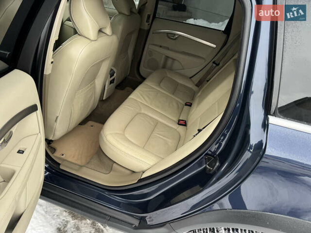 Синій Вольво ХС70, об'ємом двигуна 2.4 л та пробігом 230 тис. км за 12999 $, фото 90 на Automoto.ua