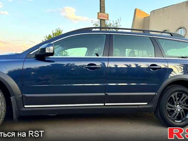 Синій Вольво ХС70, об'ємом двигуна 2.4 л та пробігом 259 тис. км за 16500 $, фото 3 на Automoto.ua