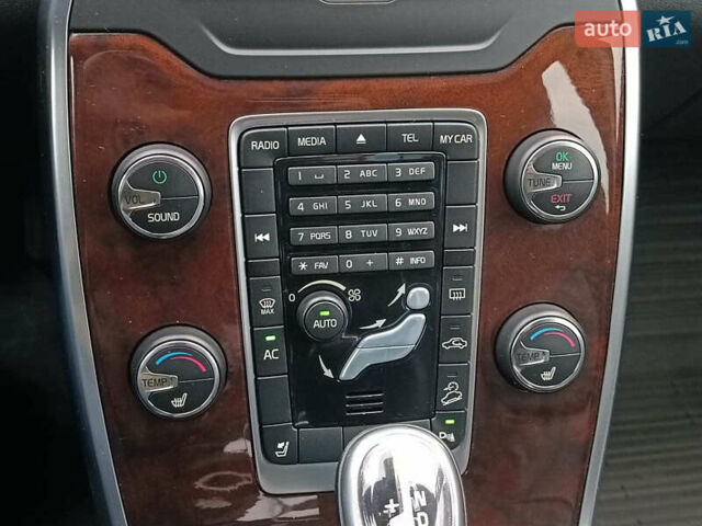 Синий Вольво ХС70, объемом двигателя 2.4 л и пробегом 264 тыс. км за 16990 $, фото 27 на Automoto.ua