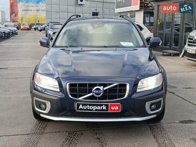 Синий Вольво ХС70, объемом двигателя 2.4 л и пробегом 264 тыс. км за 15990 $, фото 1 на Automoto.ua