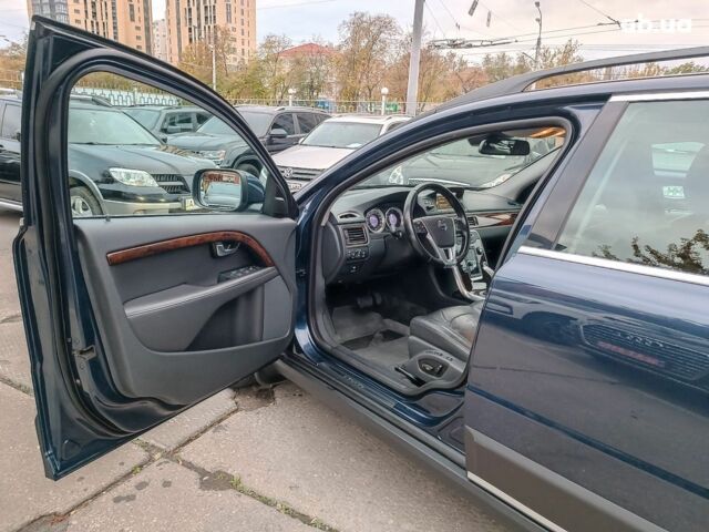 Синий Вольво ХС70, объемом двигателя 2.4 л и пробегом 264 тыс. км за 16990 $, фото 17 на Automoto.ua