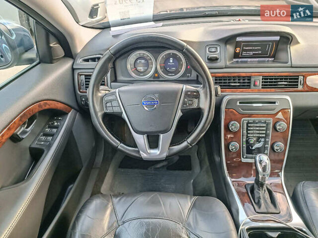 Синий Вольво ХС70, объемом двигателя 2.4 л и пробегом 264 тыс. км за 15990 $, фото 13 на Automoto.ua