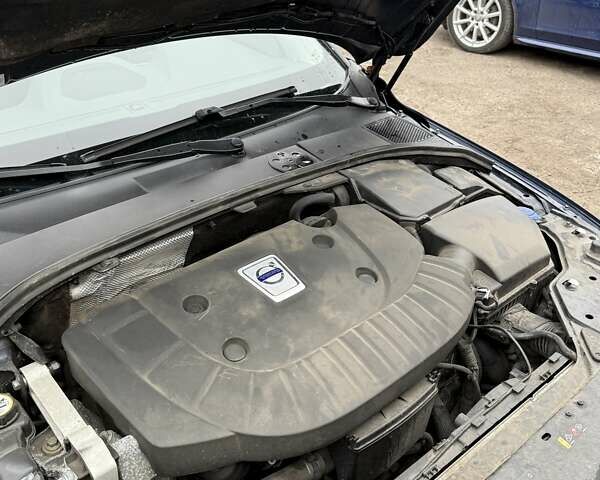 Синій Вольво ХС70, об'ємом двигуна 2.4 л та пробігом 202 тис. км за 16700 $, фото 35 на Automoto.ua