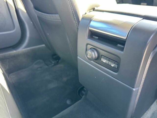 Синий Вольво ХС70, объемом двигателя 2.4 л и пробегом 288 тыс. км за 15500 $, фото 20 на Automoto.ua