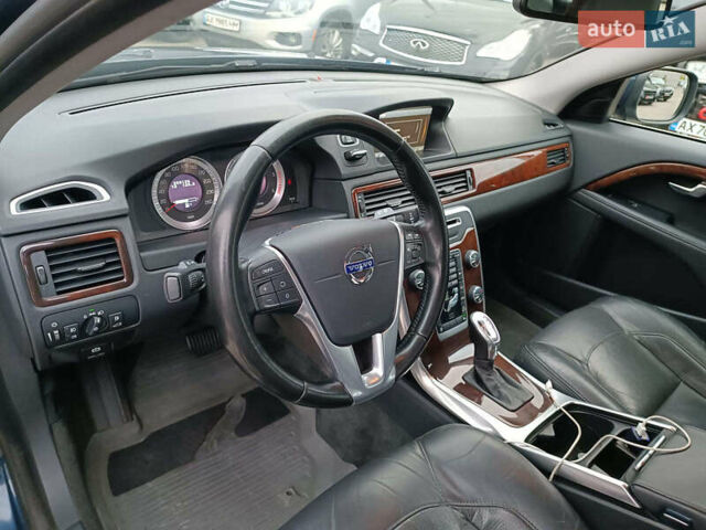 Синий Вольво ХС70, объемом двигателя 2.4 л и пробегом 264 тыс. км за 16990 $, фото 19 на Automoto.ua