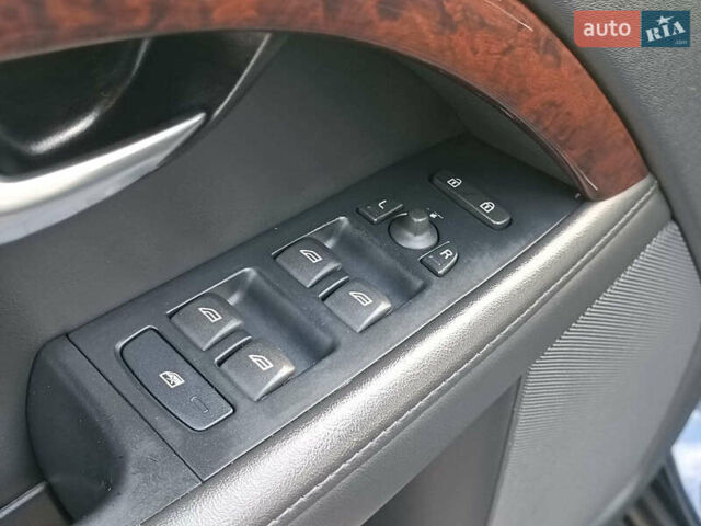 Синий Вольво ХС70, объемом двигателя 2.4 л и пробегом 264 тыс. км за 15990 $, фото 20 на Automoto.ua