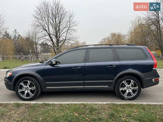 Синий Вольво ХС70, объемом двигателя 2.4 л и пробегом 235 тыс. км за 17900 $, фото 6 на Automoto.ua