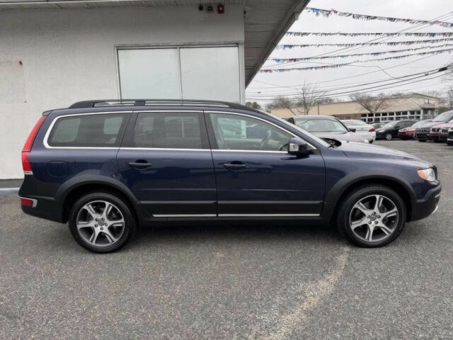 Синий Вольво ХС70, объемом двигателя 3 л и пробегом 74 тыс. км за 3600 $, фото 4 на Automoto.ua