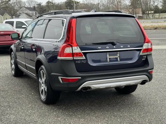 Синий Вольво ХС70, объемом двигателя 3 л и пробегом 74 тыс. км за 3600 $, фото 2 на Automoto.ua