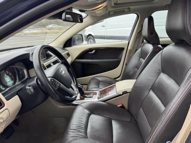 Синий Вольво ХС70, объемом двигателя 3 л и пробегом 74 тыс. км за 3600 $, фото 5 на Automoto.ua