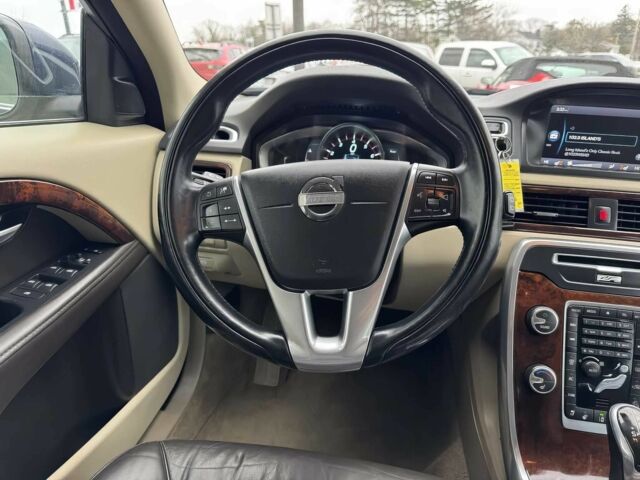 Синий Вольво ХС70, объемом двигателя 3 л и пробегом 74 тыс. км за 3600 $, фото 7 на Automoto.ua