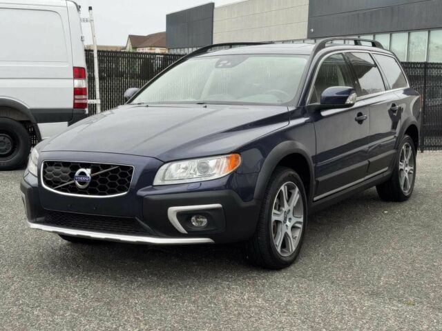 Синий Вольво ХС70, объемом двигателя 3 л и пробегом 74 тыс. км за 3600 $, фото 1 на Automoto.ua