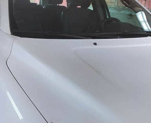 Белый Вольво ХС90, объемом двигателя 2.4 л и пробегом 350 тыс. км за 9000 $, фото 16 на Automoto.ua