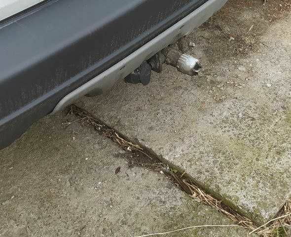 Белый Вольво ХС90, объемом двигателя 2.4 л и пробегом 350 тыс. км за 9000 $, фото 11 на Automoto.ua