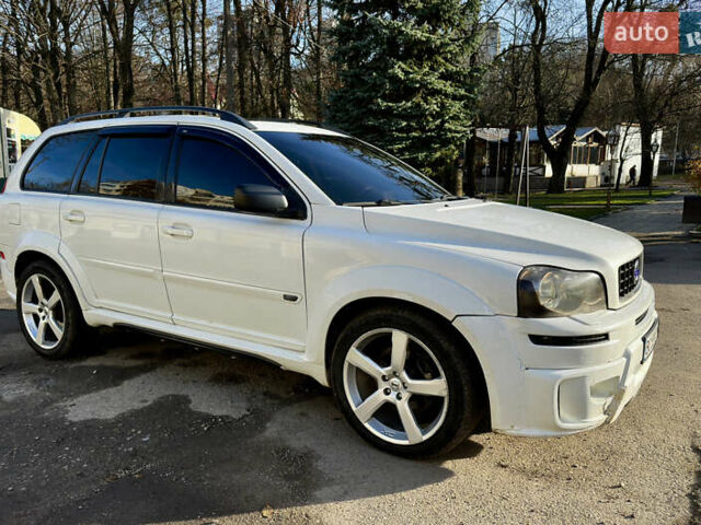 Белый Вольво ХС90, объемом двигателя 2.4 л и пробегом 370 тыс. км за 8600 $, фото 2 на Automoto.ua