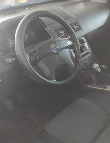 Білий Вольво ХС90, об'ємом двигуна 2.4 л та пробігом 350 тис. км за 9000 $, фото 4 на Automoto.ua