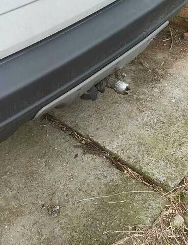 Білий Вольво ХС90, об'ємом двигуна 2.4 л та пробігом 350 тис. км за 9000 $, фото 10 на Automoto.ua