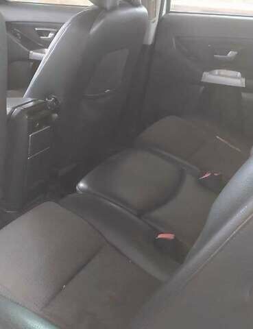 Білий Вольво ХС90, об'ємом двигуна 2.4 л та пробігом 350 тис. км за 9000 $, фото 9 на Automoto.ua