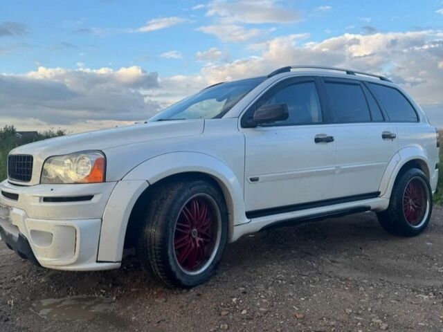 Вольво ХС90 2006 в Киеве на Automoto.ua Белый Вольво ХС90, объемом двигателя 3 л и пробегом 300 тыс. км за 6899 $, фото 1 на Automoto.ua