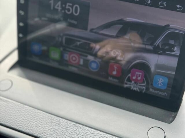 Белый Вольво ХС90, объемом двигателя 2.4 л и пробегом 368 тыс. км за 6500 $, фото 10 на Automoto.ua