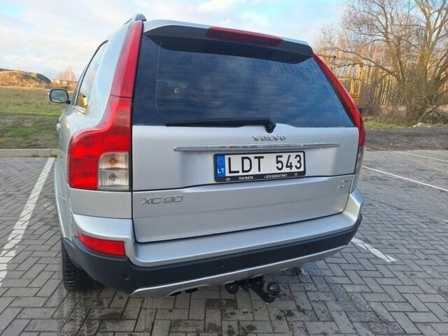 Белый Вольво ХС90, объемом двигателя 0 л и пробегом 351 тыс. км за 4000 $, фото 4 на Automoto.ua