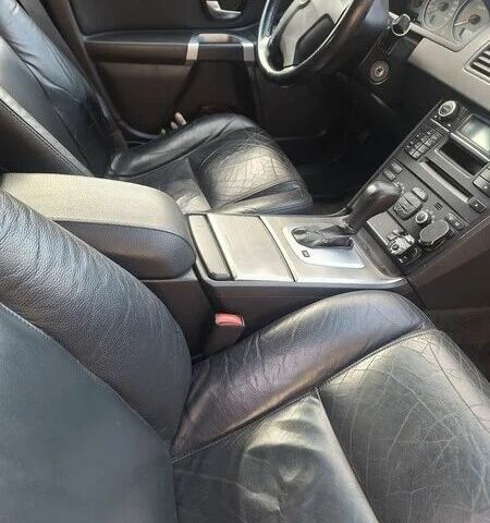 Белый Вольво ХС90, объемом двигателя 0 л и пробегом 351 тыс. км за 4000 $, фото 11 на Automoto.ua