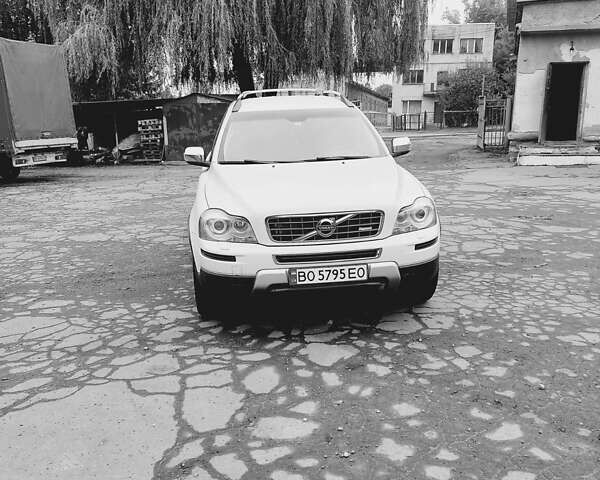 Білий Вольво ХС90, об'ємом двигуна 2.4 л та пробігом 239 тис. км за 16800 $, фото 9 на Automoto.ua