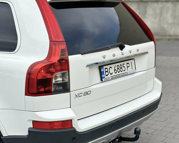 Белый Вольво ХС90, объемом двигателя 3.2 л и пробегом 157 тыс. км за 14999 $, фото 47 на Automoto.ua