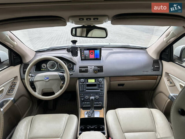 Белый Вольво ХС90, объемом двигателя 3.2 л и пробегом 157 тыс. км за 14999 $, фото 17 на Automoto.ua